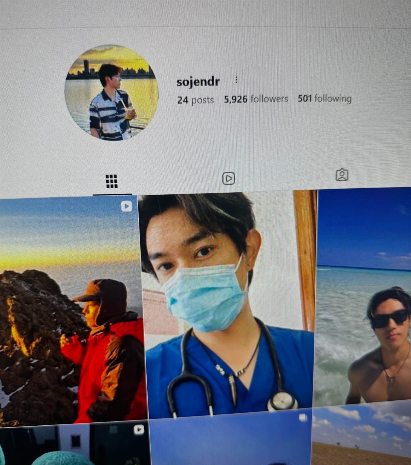 據悉，涉事醫生疑為曾參加 ViuTV 選秀真人騷《全民造星III》、有「靚仔醫生」之稱的蘇浚祈。(Threads@redhorseredsheep)