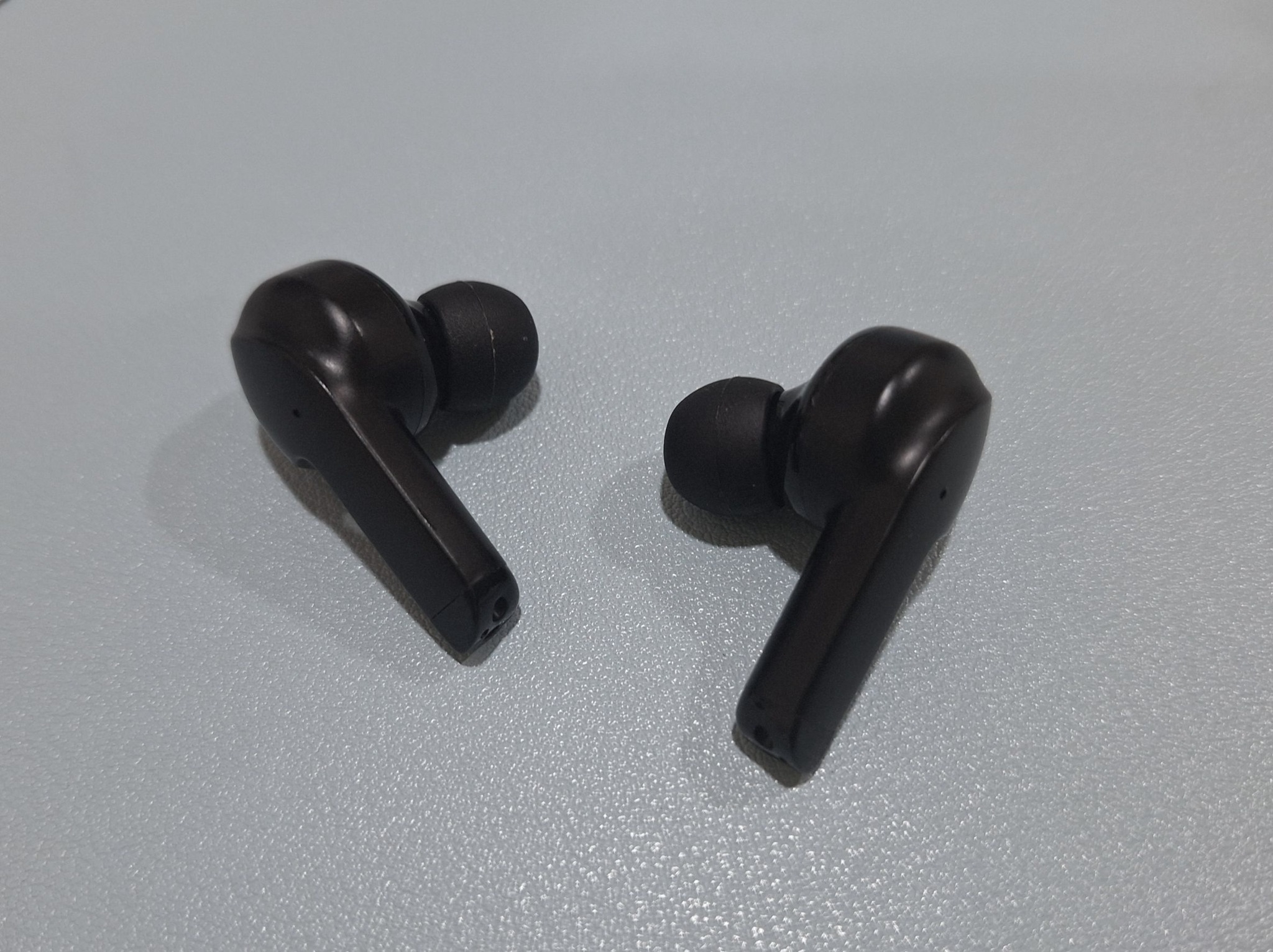 No photo description available.