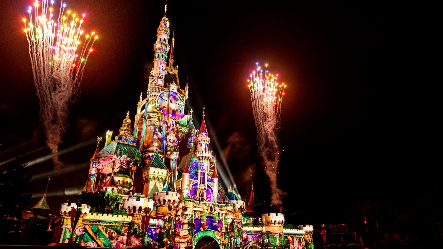 跨年倒數派對| 娛樂表演| 香港迪士尼樂園度假區