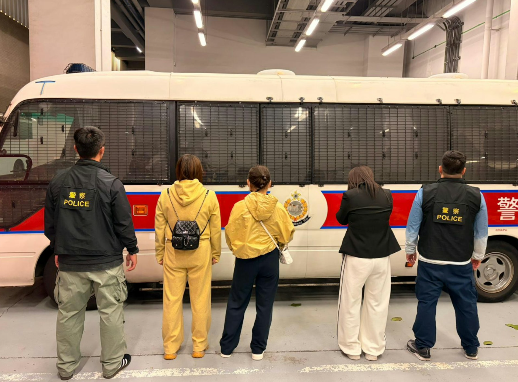 警方油尖旺掃黃共拘24名流鶯　全為「內地女」年齡最大48歲 (警方提供)