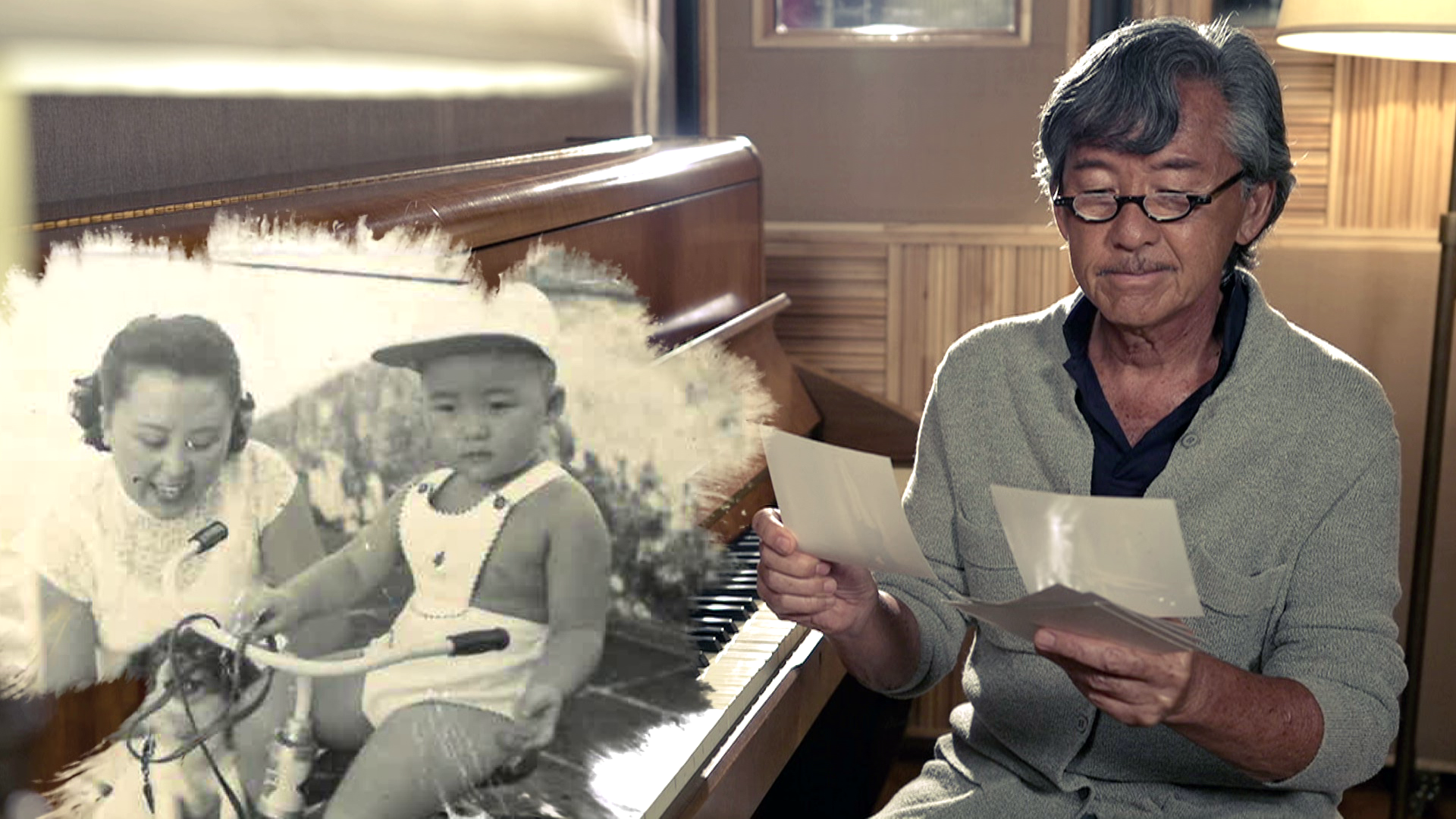 阿Lam替媽咪執屋時，找到59年前寫給母親的信。