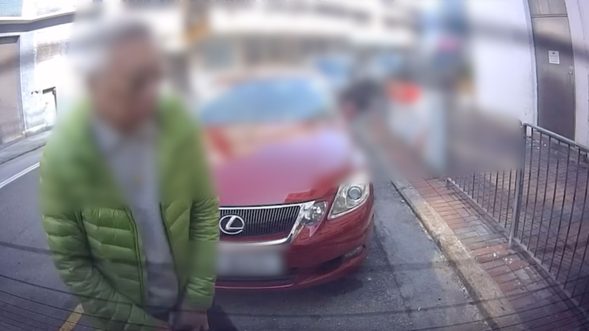 大角咀無品男隨地小便過程全被車Cam拍下