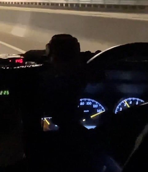 的士北大嶼山公路超速行150公里