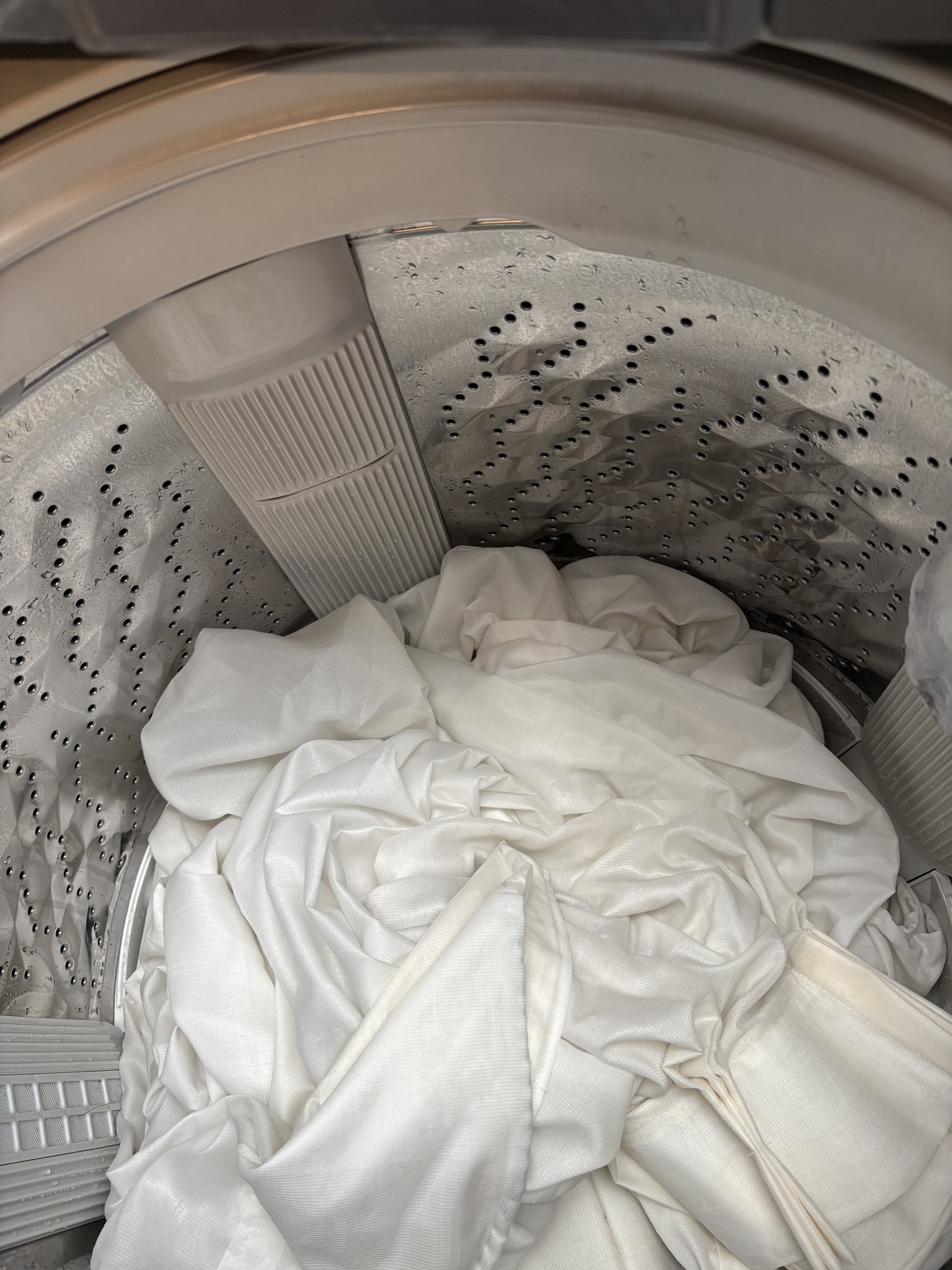 May be an image of laundromat