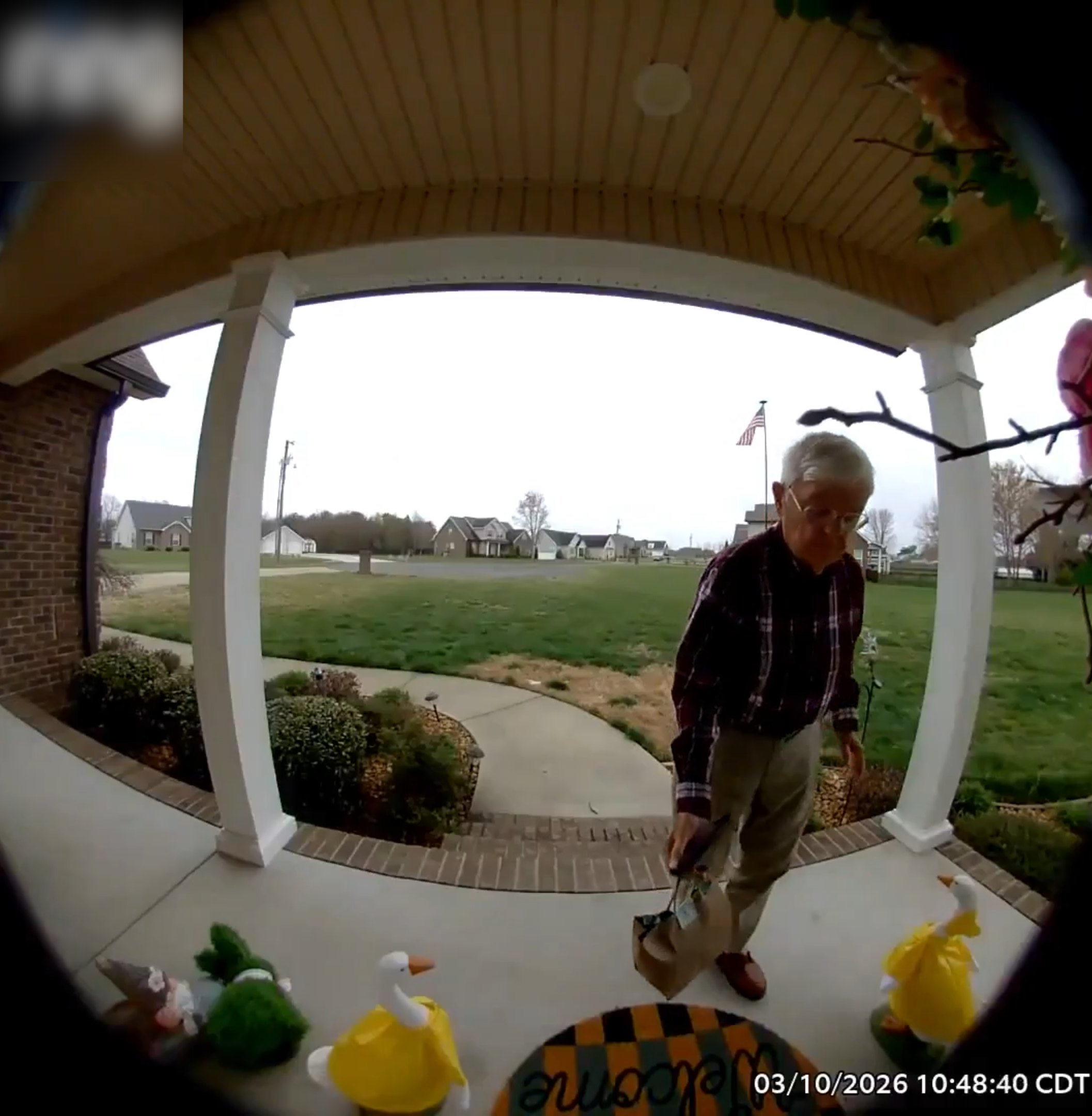 募捐目標提升至110萬美元　老翁：仍會繼續工作但減輕強度