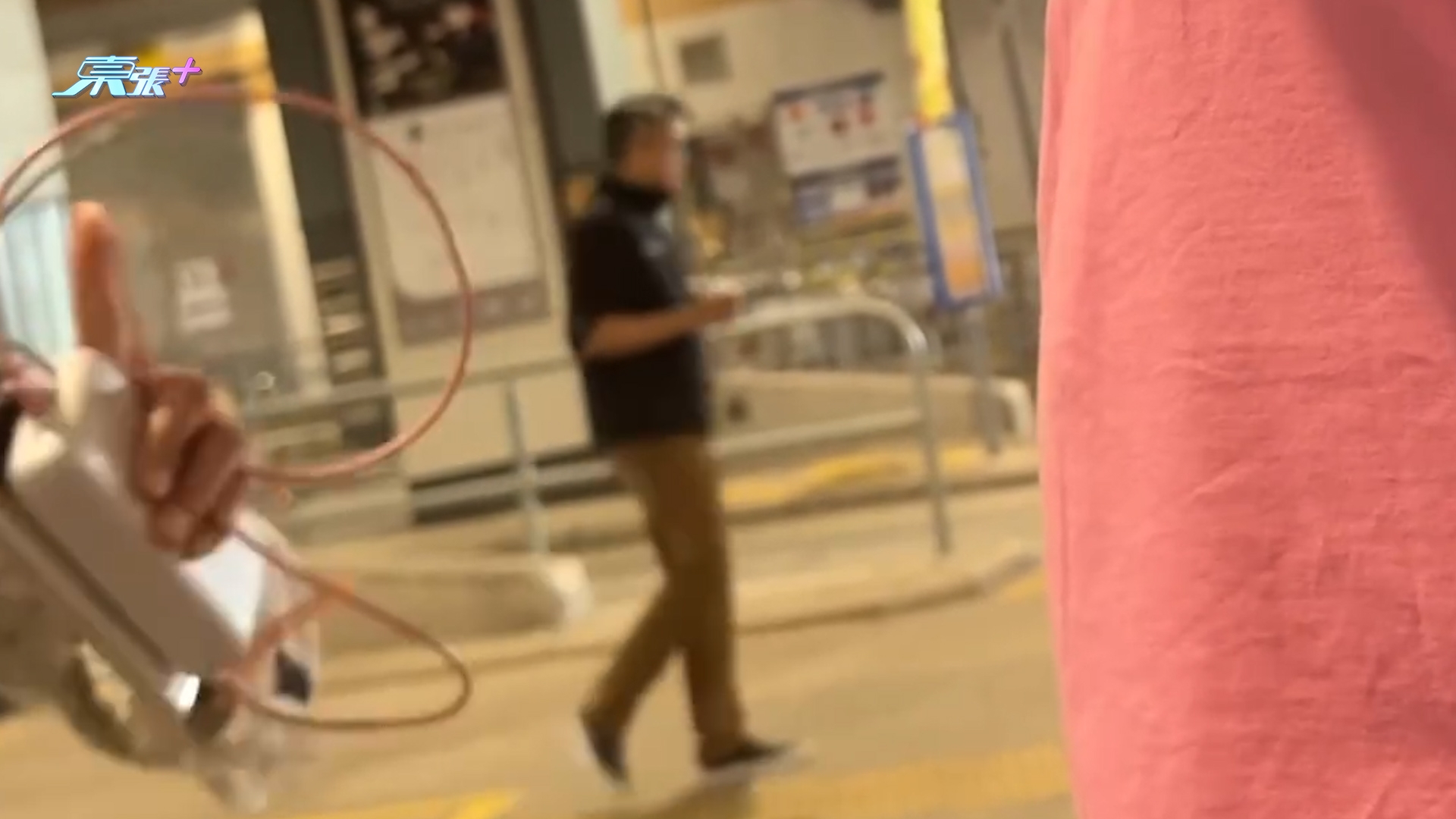 好人好事｜聾啞家庭來港旅遊遇付款難題　港女主動伸援手獲讚：是天使