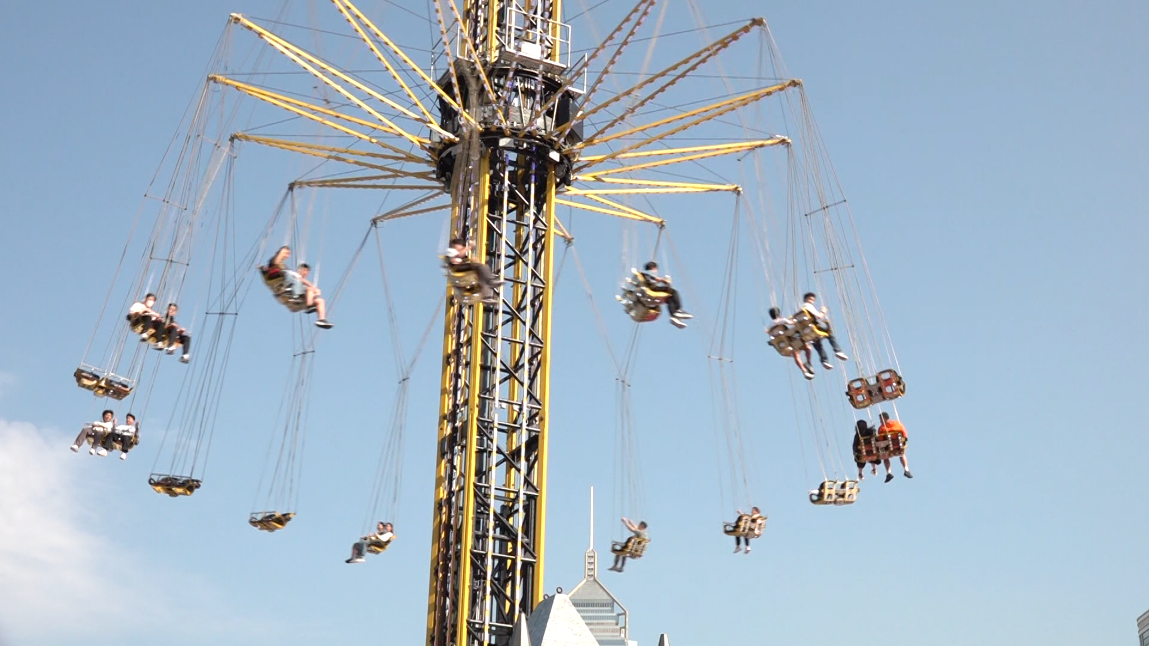 挑戰80米高空「大笨鐘」 360度維港奇景盡收眼底