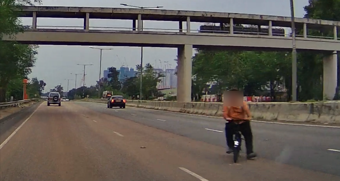 粉嶺公路驚現「逆流大叔」開電動單車逆線行　網民嘆：晨早嚇一嚇