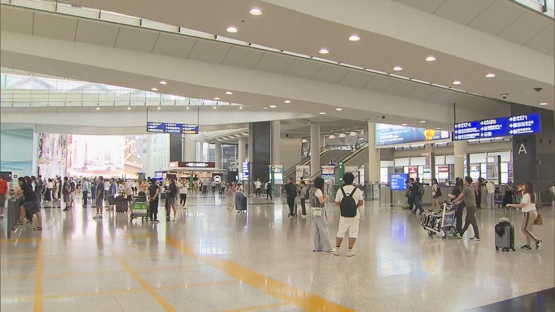 打風｜機管局：料周三全日受樺加沙影響　國泰料取消500航班