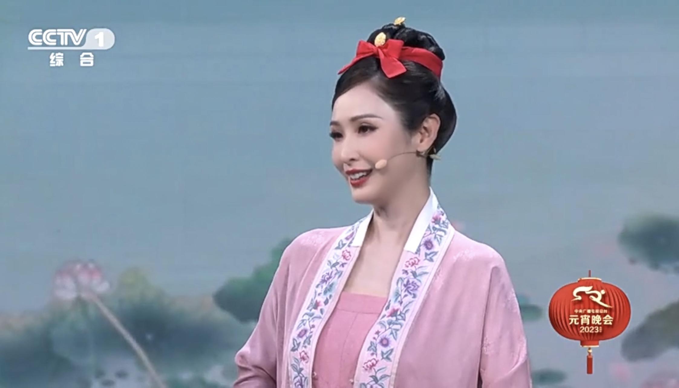 佢仲對可以喺台上以廣東話表演覺得非常開心呀