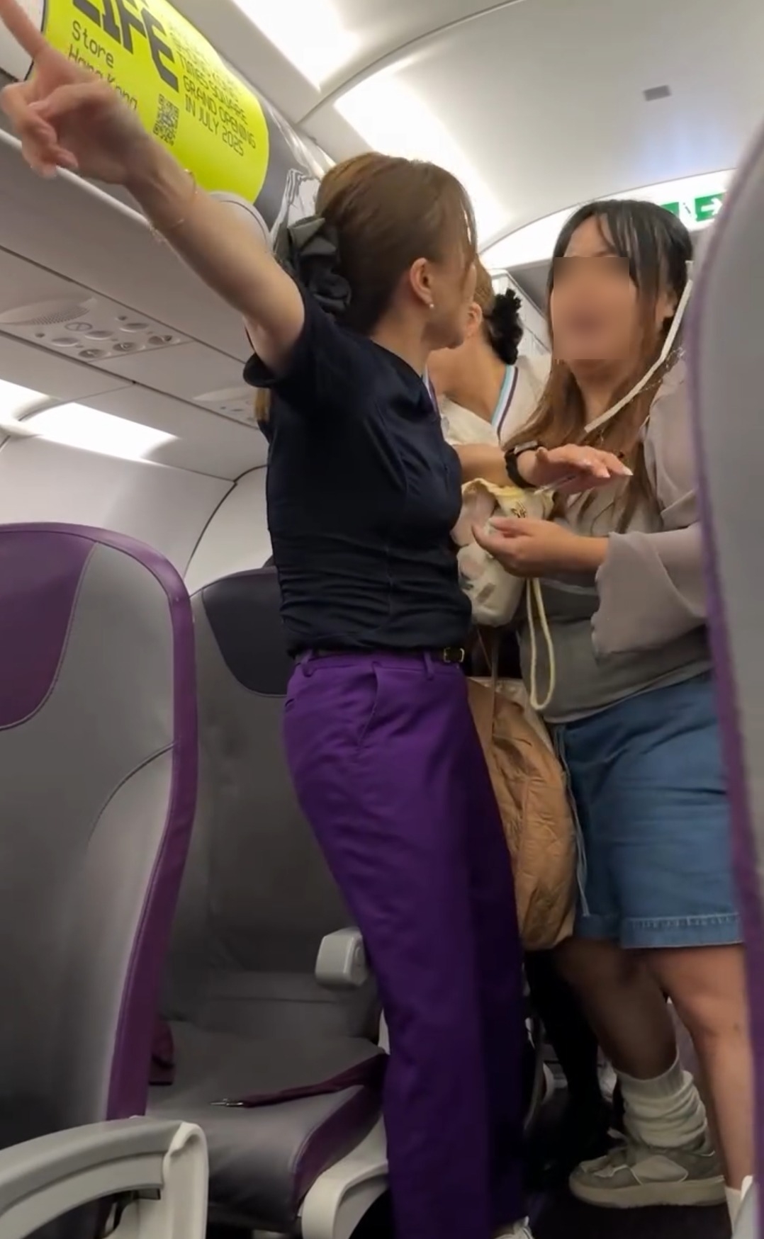 男女鬥爭變全機危機　機組專業獲讚