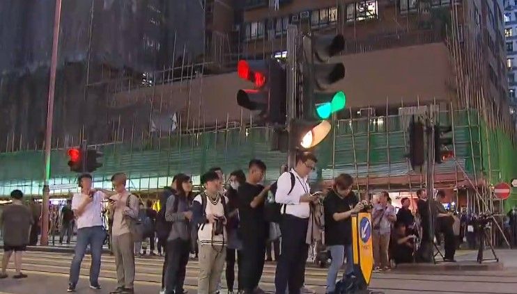 新光戲院熄燈落閘告別