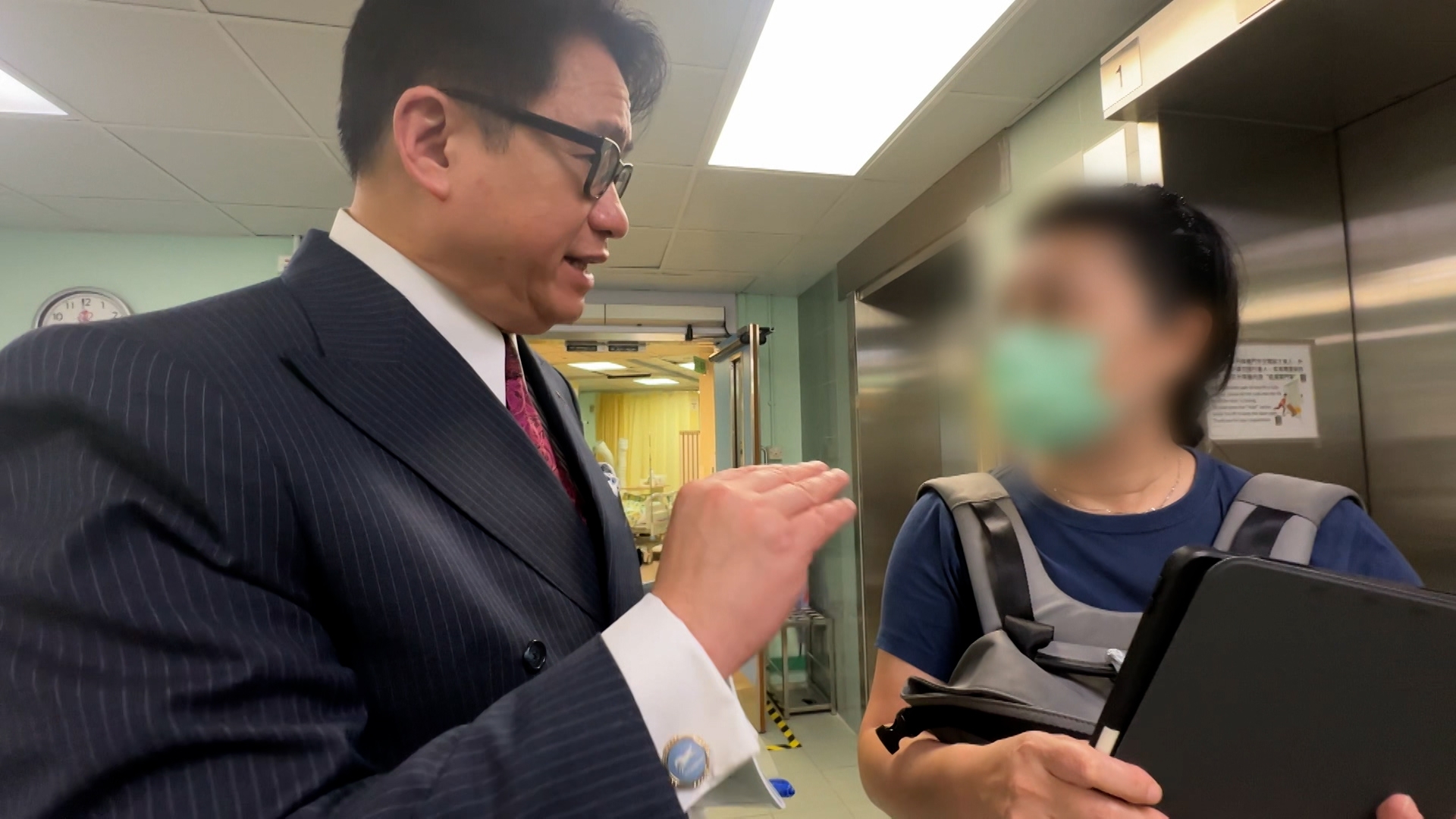 陸大狀認為，伯伯精神狀況理想，回答的答案有條不紊。若伯伯要上法庭，陸大狀有信心伯伯能夠作供。他指，可以提出訴訟，希望能取回公道，拿回單位。