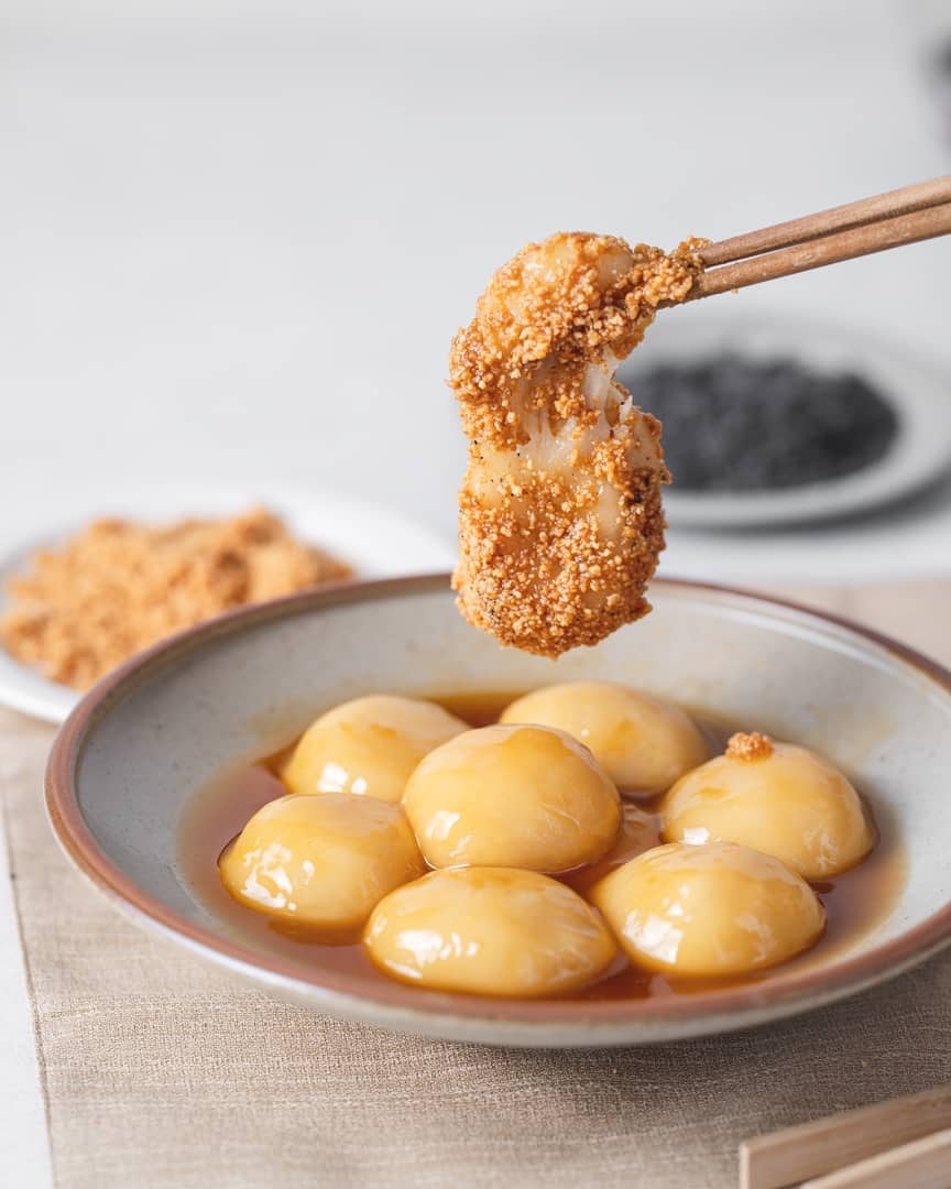 古早味燒麻糬，配花生＆芝麻粉