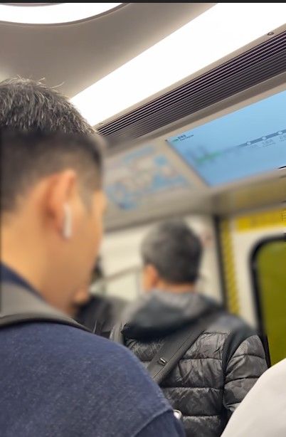 港鐵MMA｜兩大叔爆粗互鬧仲批踭兼叉頸