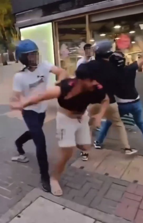 南亞裔MMA｜6印巴壯漢扭打倒地「撻生魚」