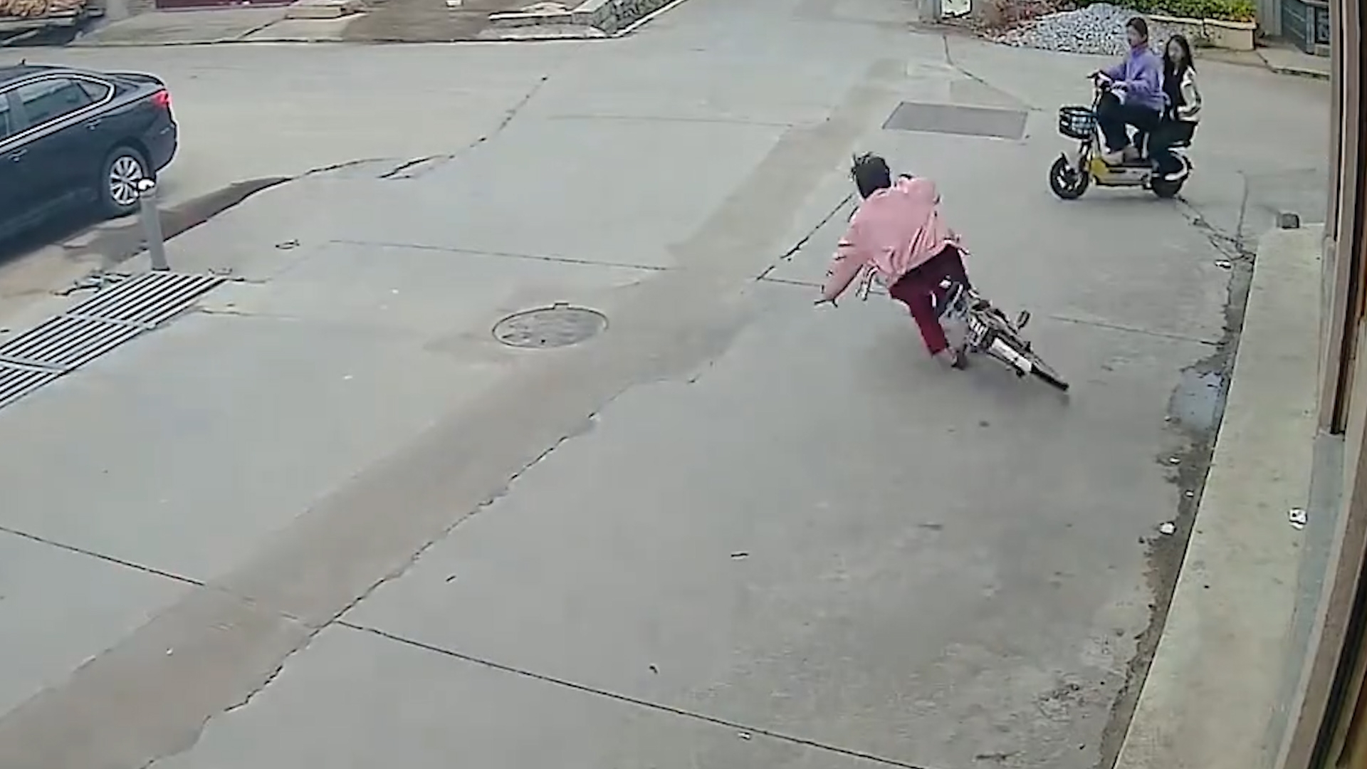 福建兩名初中生扶摔倒長者竟「慘遭索賠」引爭議