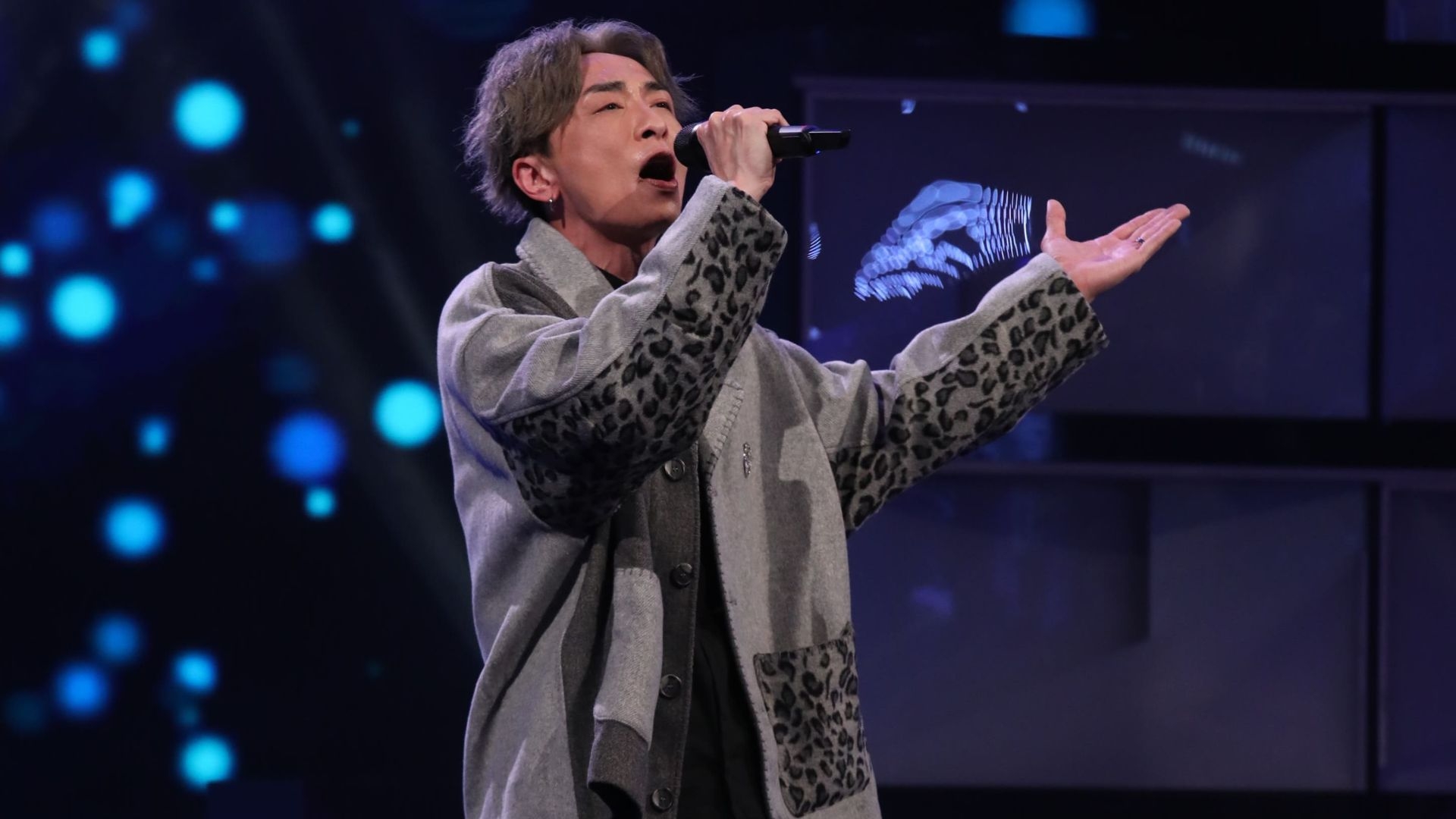 顏志恒選唱嘅歌曲雖然好有意義，但就因為phrasing問題出事。