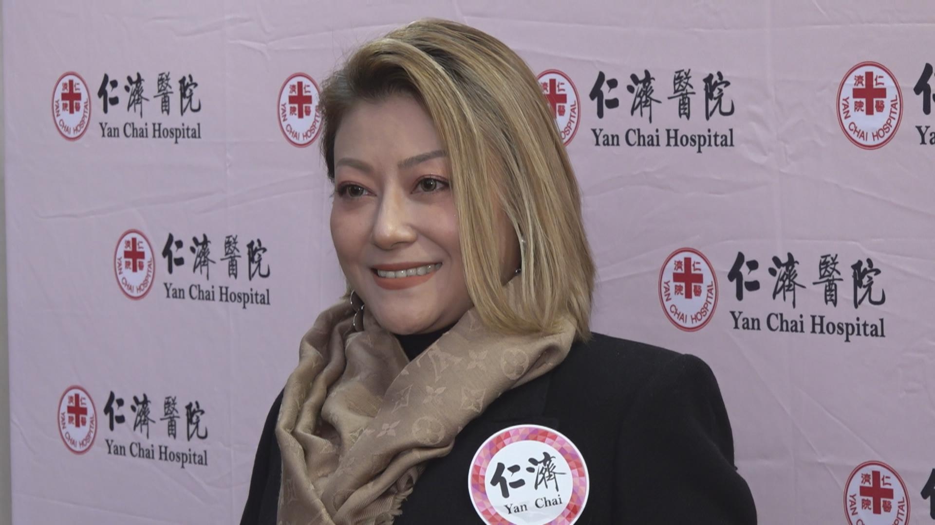 梁烈唯首夥《好犀利男團》在港合體 懶理別人眼光跳舞最緊要自己開心 - 東張+