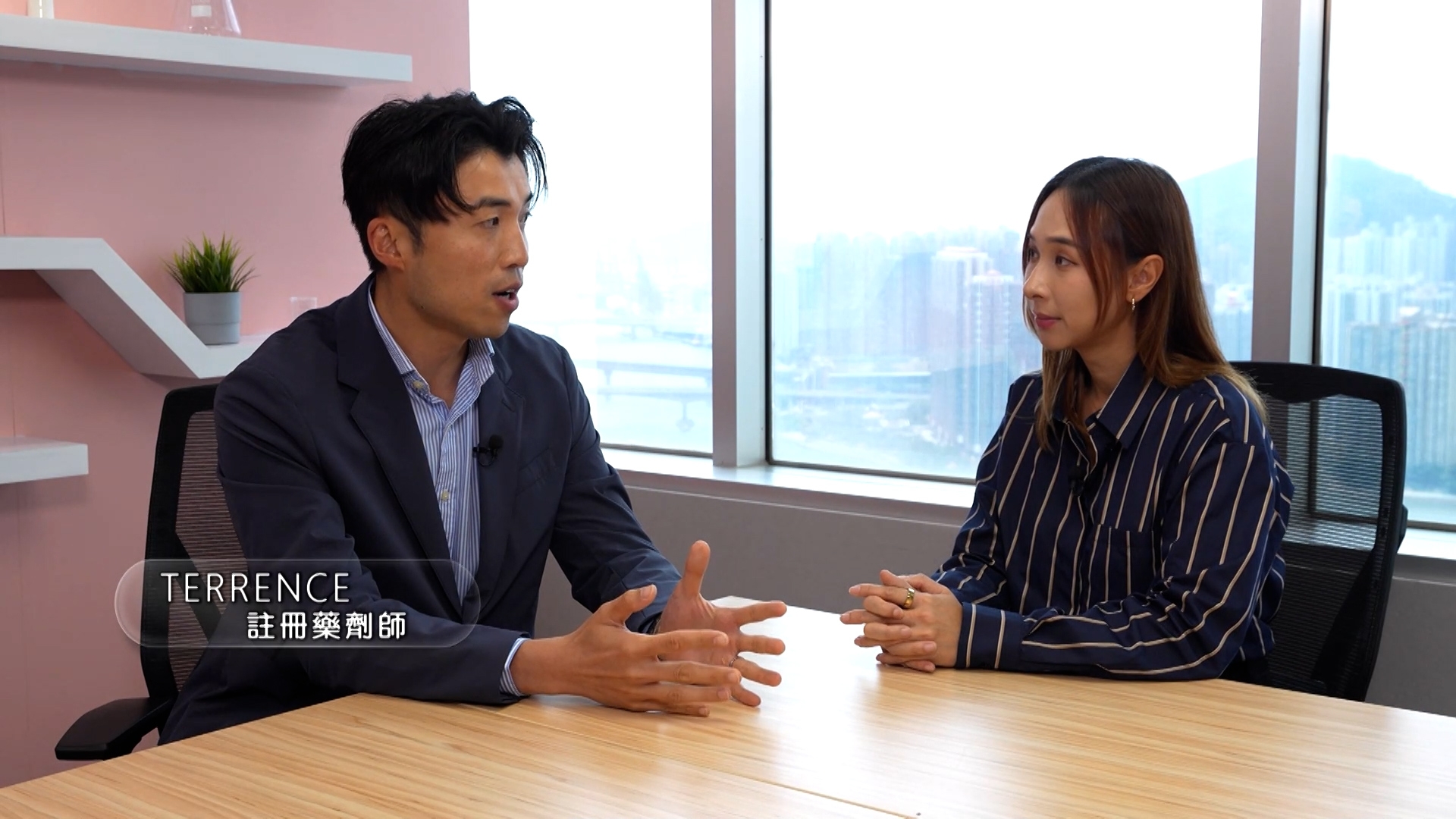 蔡國威表示，自己有嘗試購買消炎止痛藥服用，雖然服後有少許好轉，不過一停藥後第二日又再痛，加上不敢長期服用，擔心始終有副作用。