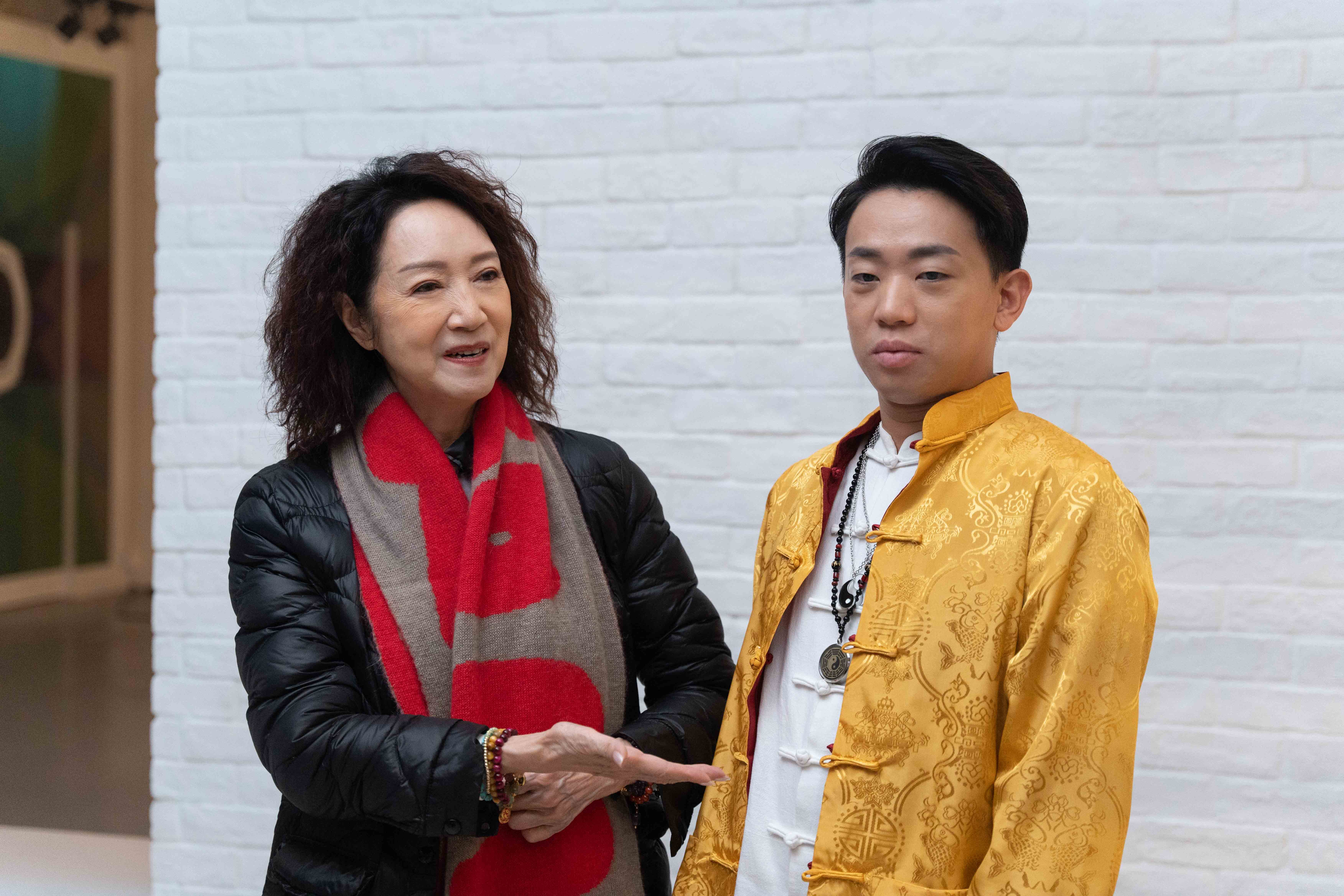 劇集版「金正中」母親由吳浣儀演出,電影版金母角色就由心姐飾演。