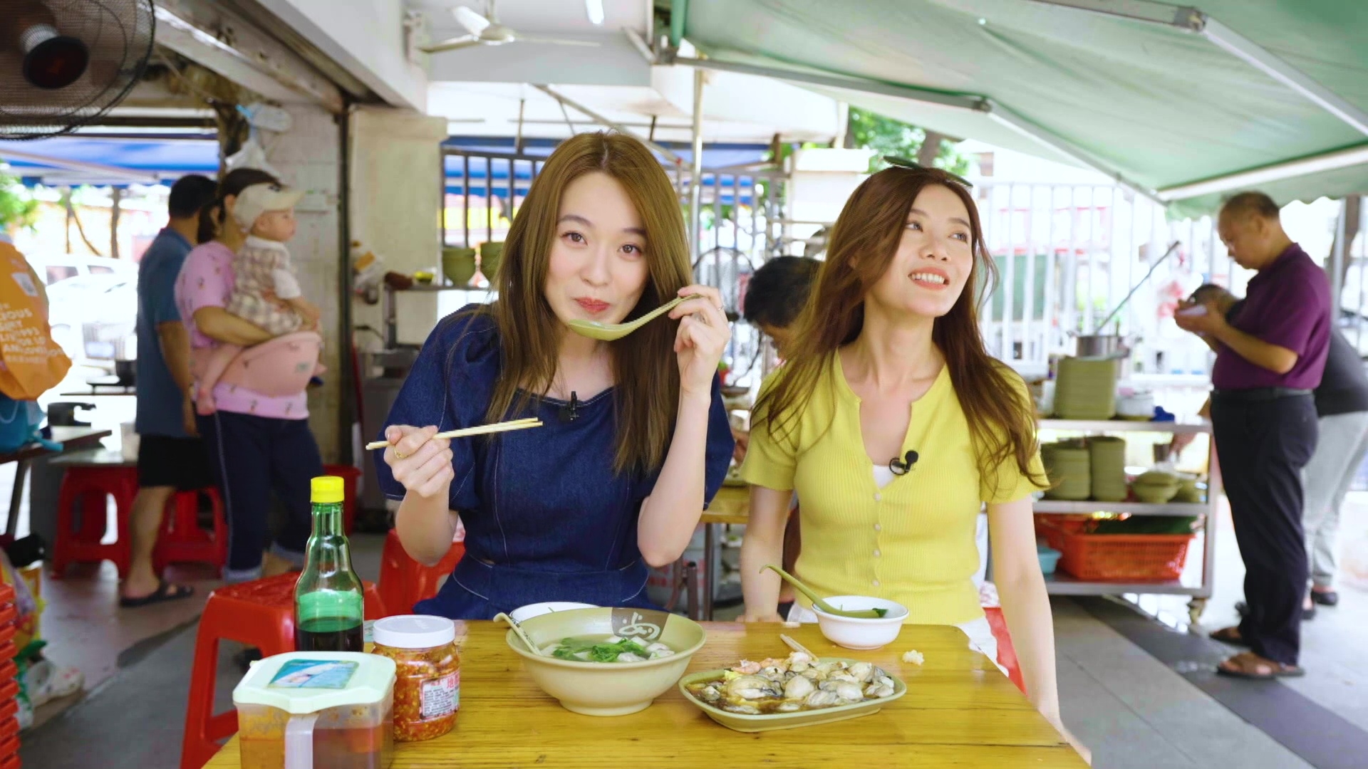 地膽吳沚默帶蔡潔品嚐地道Brunch， 大歎海鮮腸粉及豬雜益母草湯。