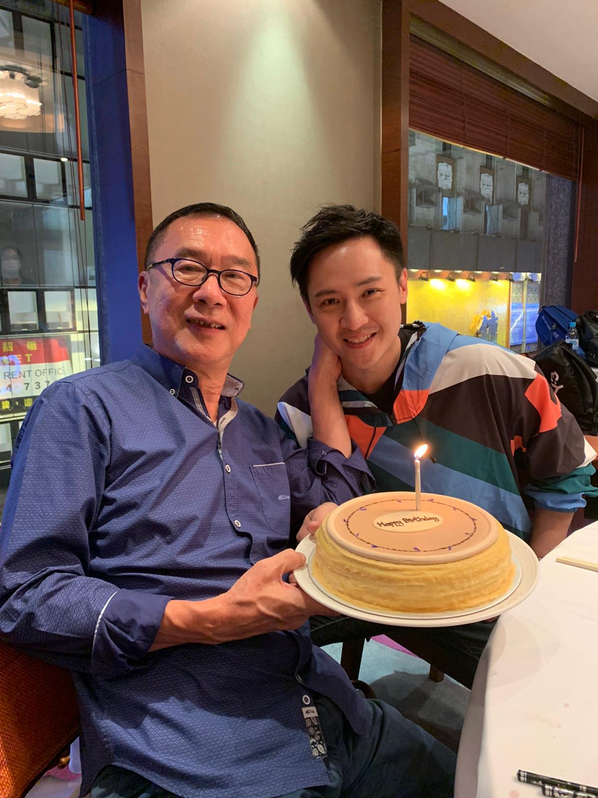 現實中嘅朱滙林曾經修讀法律，仲曾經去清洪律師樓做實習。