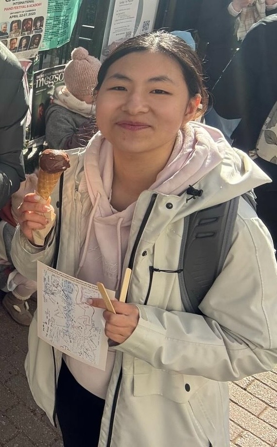 23歲香港女生林雅柔留學外國失聯　家人網上尋人　後揭有情緒已辦退學