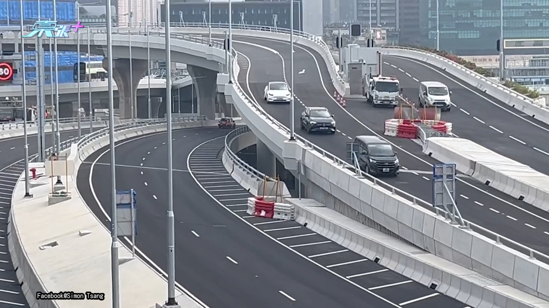 中九龍繞道︱首個工作日司機疑「唔熟路」　的士變逆線行駛：大地任我行