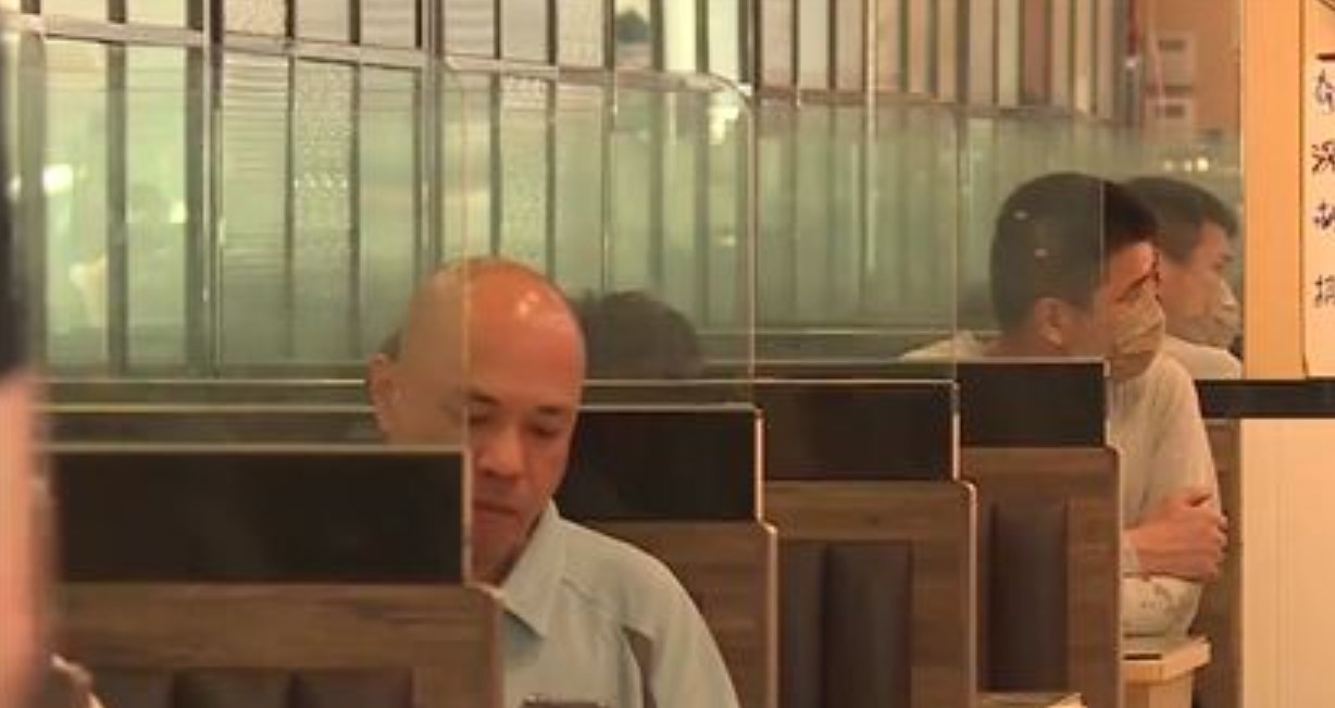 輸入外勞｜餐飲服務業共輸入逾3.5萬外勞　侍應最多　勞工處拒10個案