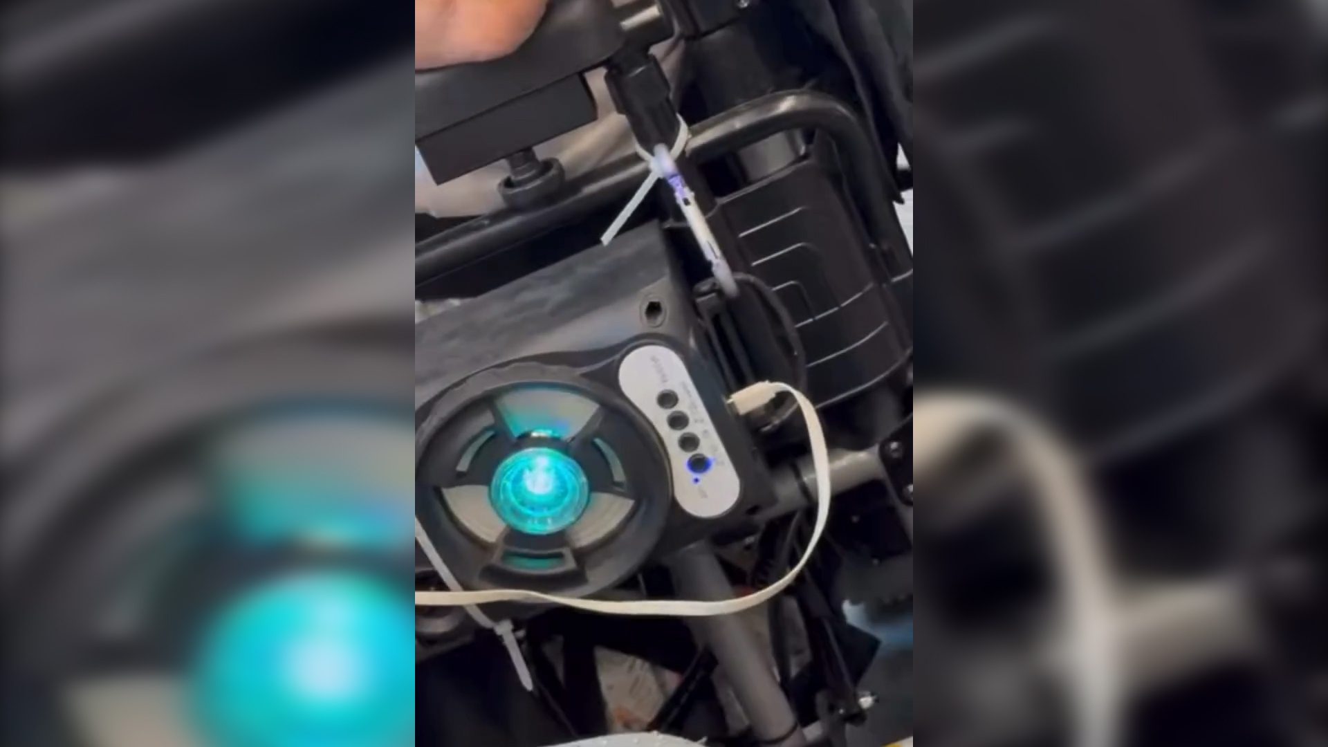 東張西望報料｜屯馬線現輪椅「低音炮」騷擾乘客　觀眾：正宗自私L