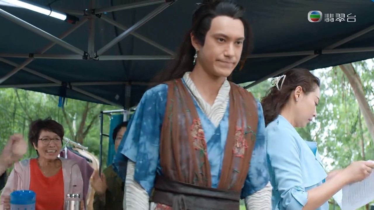 朱仔女裝Look又幾靚女喎。