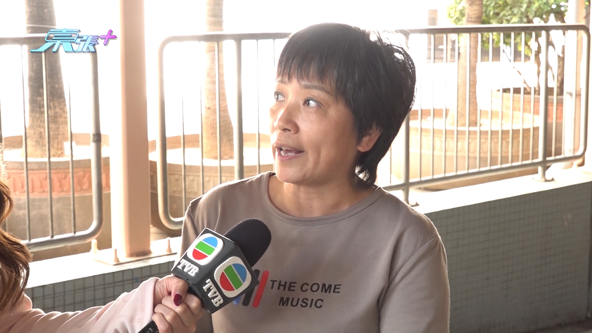 有街坊表示，「日日都唔見單車」、「試過俾人踩到成條車胎彎咗」、「我俾人篤穿車胎兩次呀」。