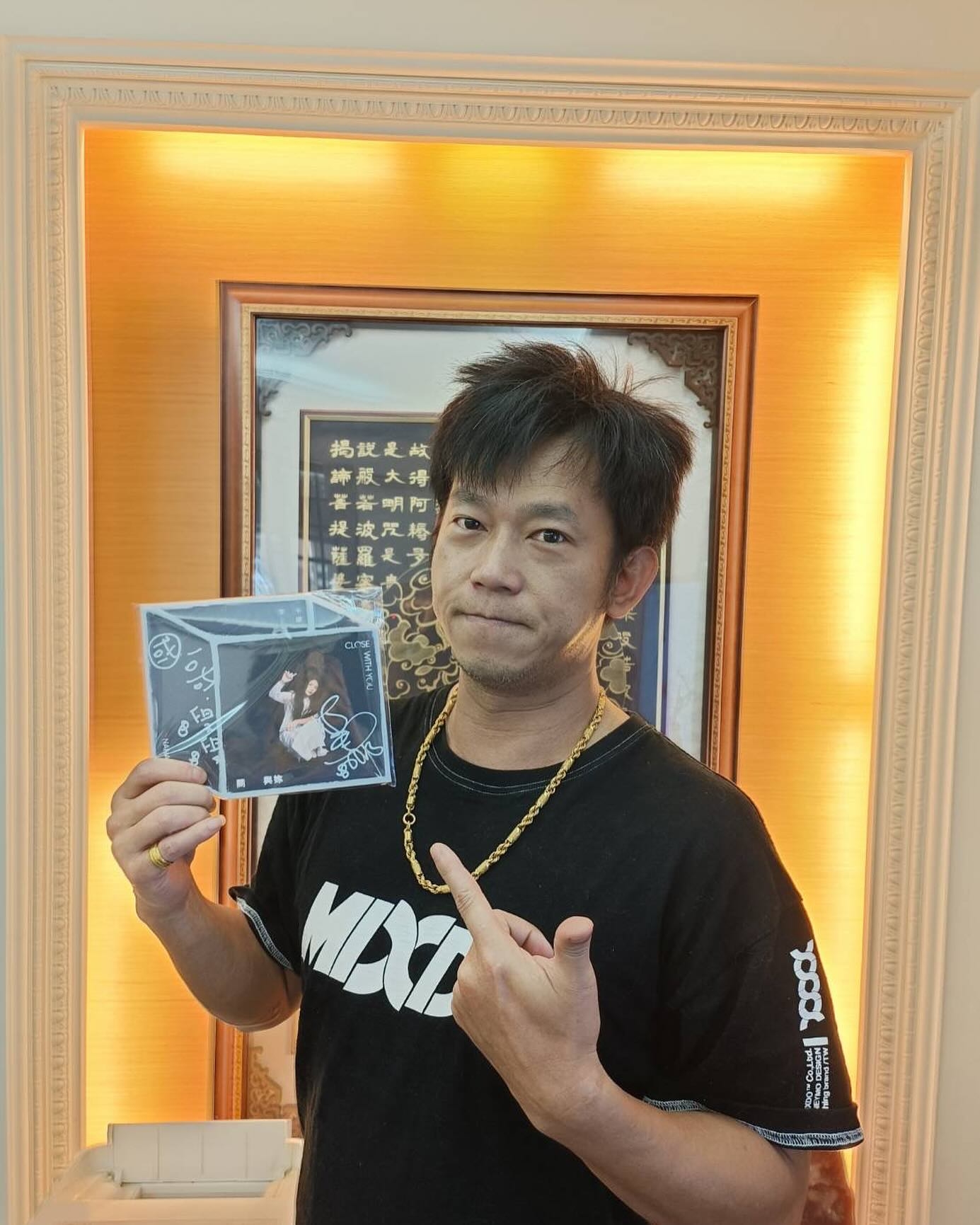 No photo description available.