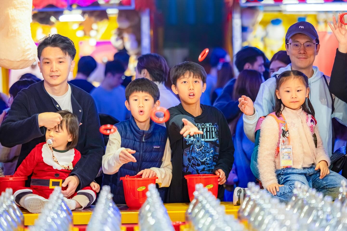 No photo description available.