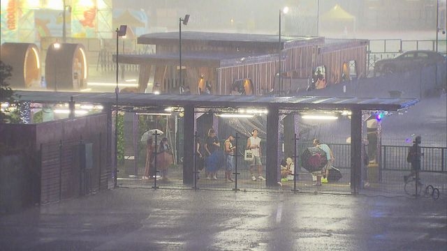 天氣｜天文台料強陣風吹襲香港　大驟雨及雷暴來臨　籲市民提高警惕