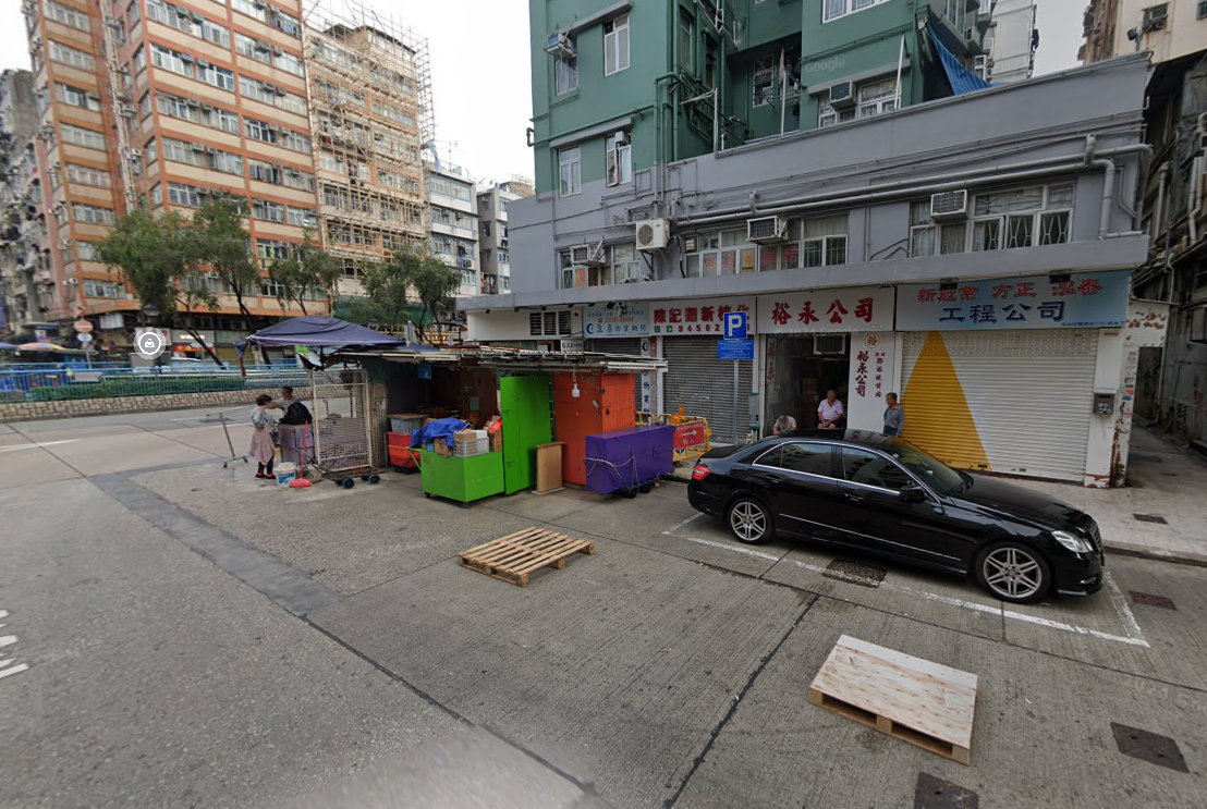 鴨寮街130號對開的街頭。(Google地圖截圖)