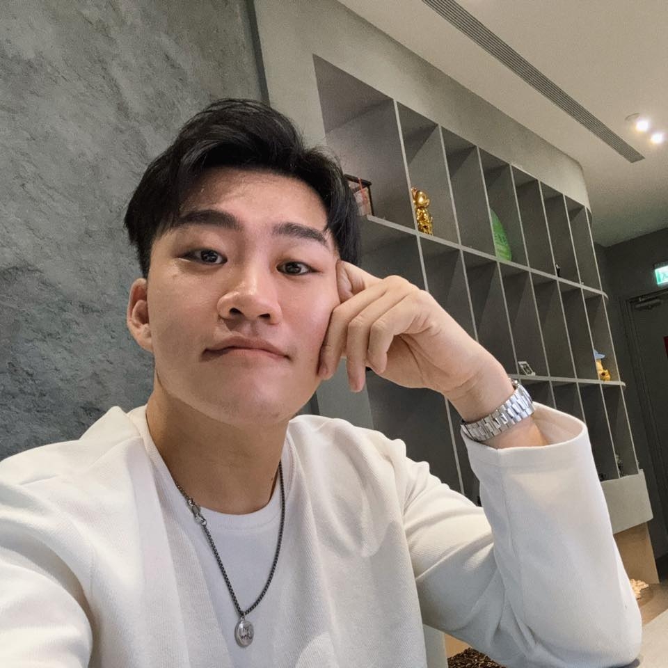 No photo description available.