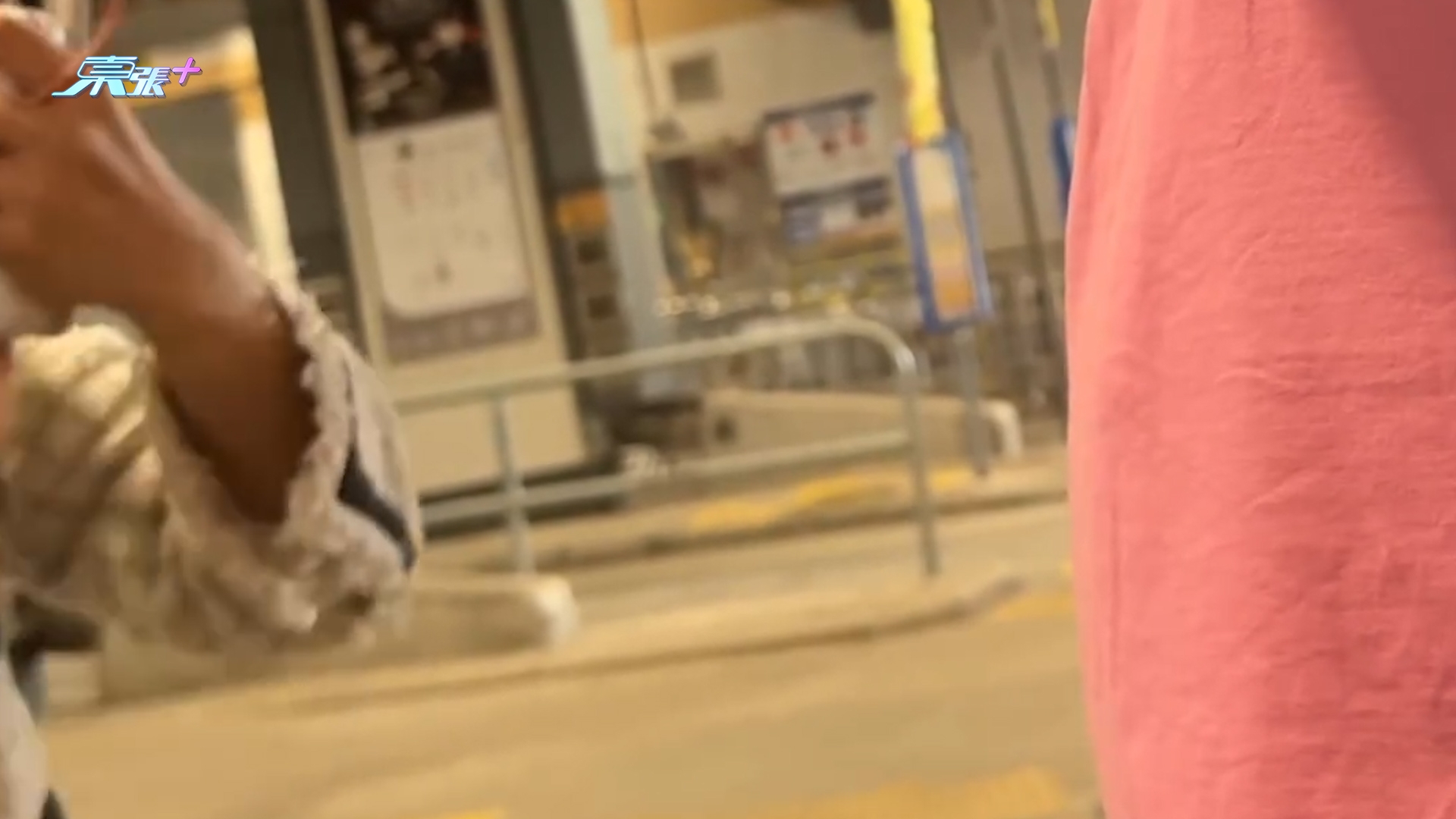 好人好事｜聾啞家庭來港旅遊遇付款難題　港女主動伸援手獲讚：是天使