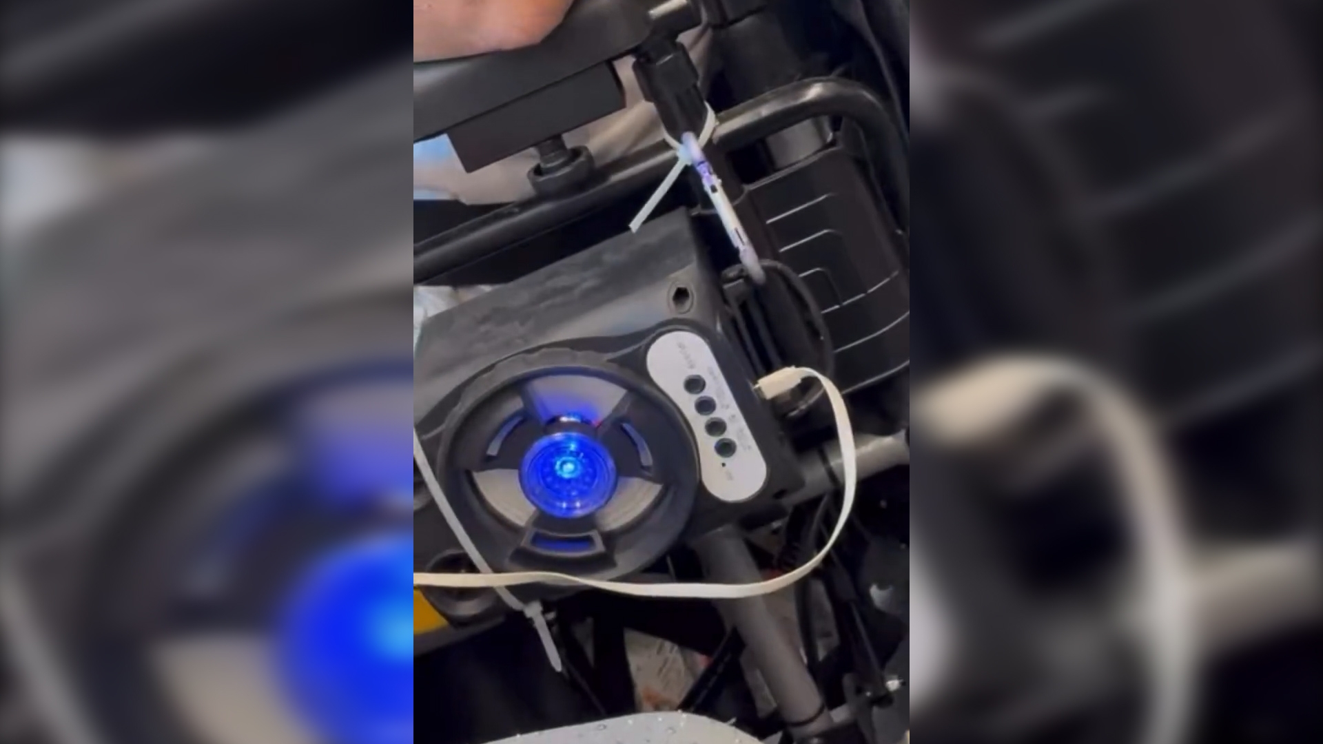 東張西望報料｜屯馬線現輪椅「低音炮」騷擾乘客　觀眾：正宗自私L