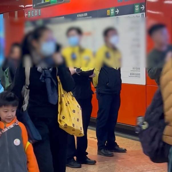 港鐵查飛再有風波惹爭議！男子站內拒查票遭6職員𥄫實