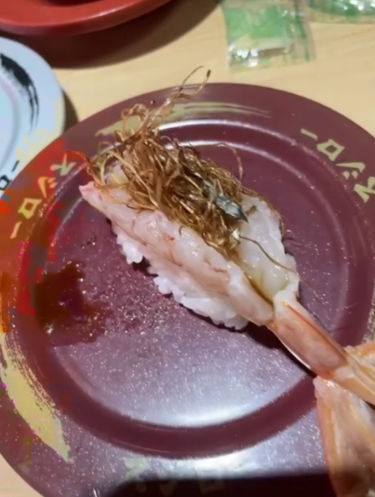 有片｜連鎖壽司店壽司藏「尖銳鐵片」食客公開事件