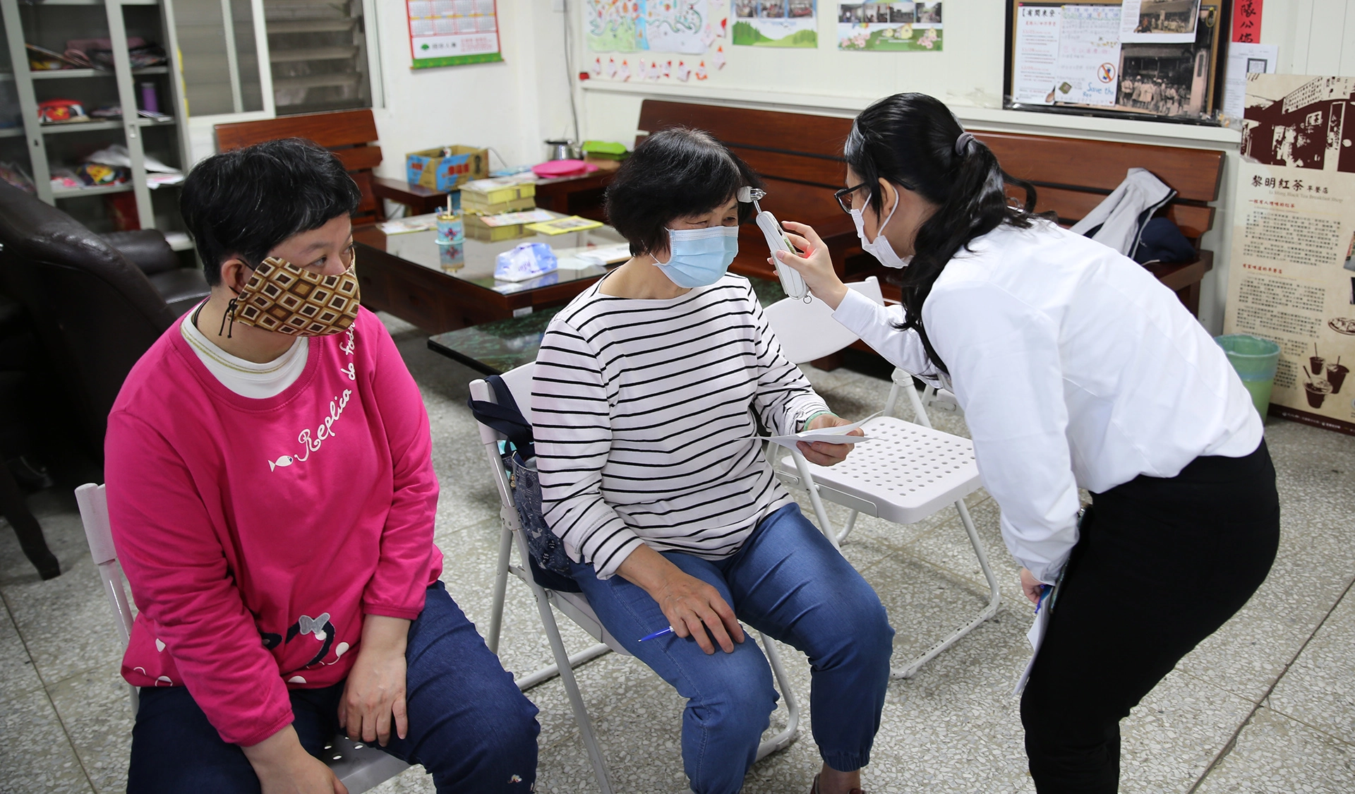 正確洗手戴口罩社區防疫逗陣來