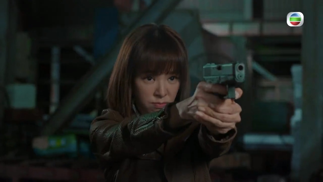 Zoie嘅開槍造型動作，就被觀眾要求往後向打女方向發展喇