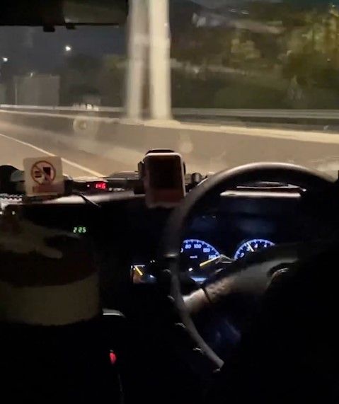 的士北大嶼山公路超速行150公里