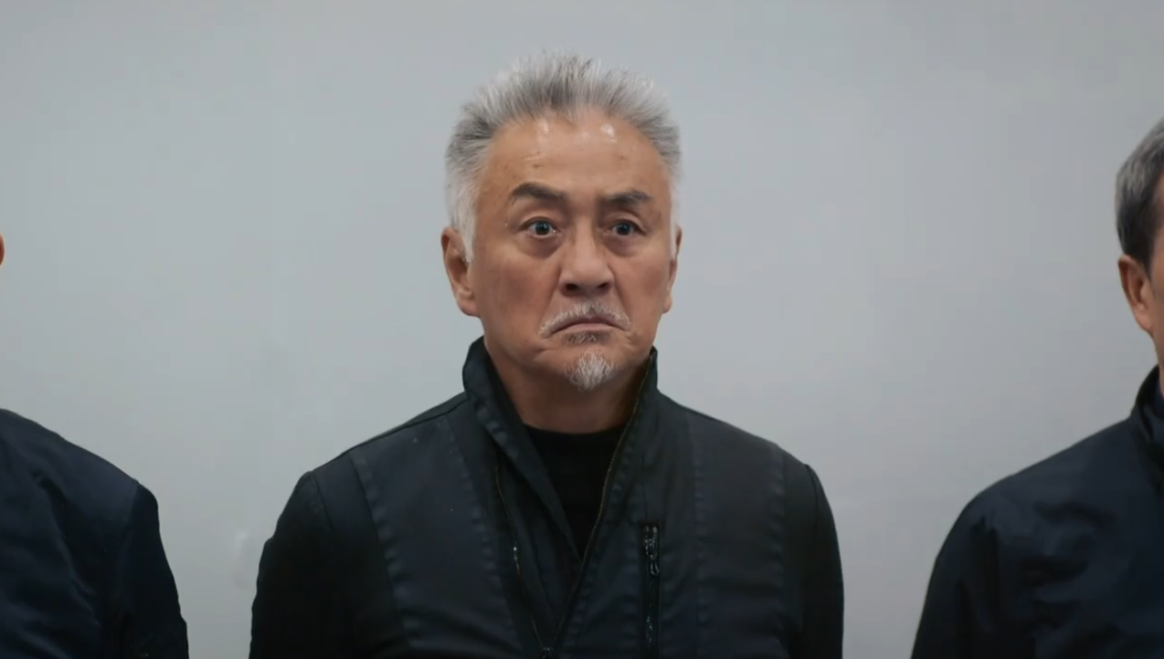 個樣好兇狠。