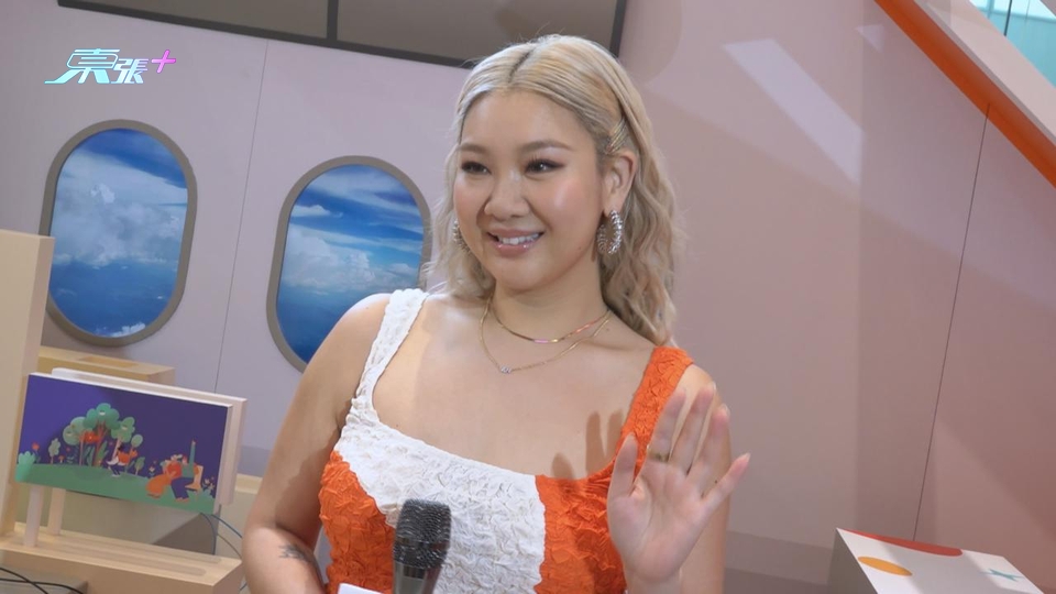 欣宜分享加國探親之行 透露未有被家人催婚