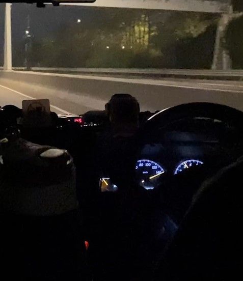 的士北大嶼山公路超速行150公里