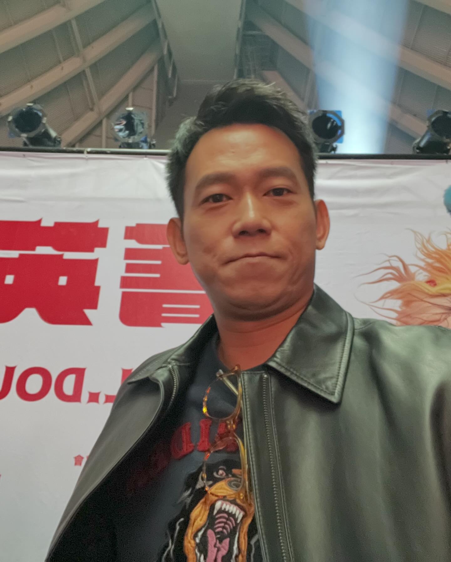 No photo description available.