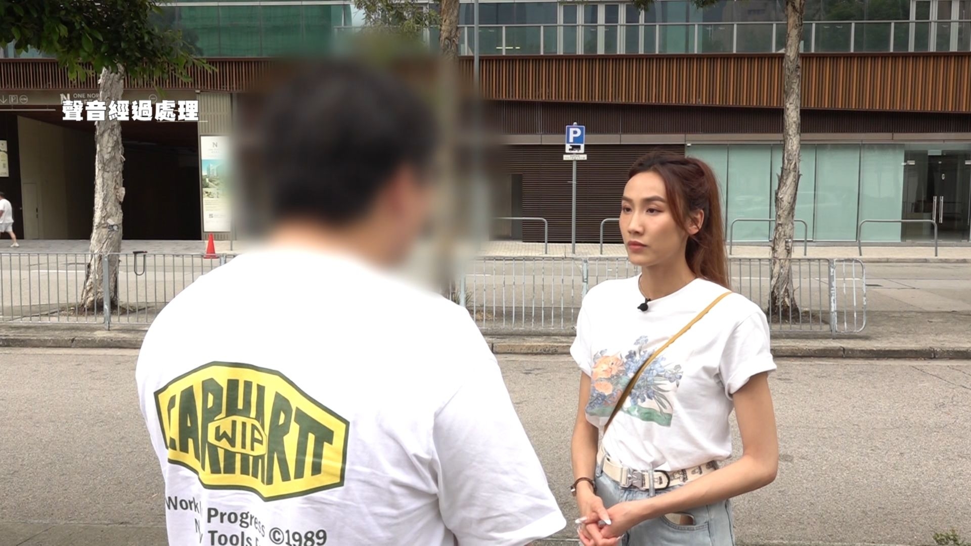 受害人陳先生（化名）在政府宣佈叫停「一換一計劃」當日趕到九龍灣一間電動車代理商門店，向自稱銷售人員的Jackson購買電動車。